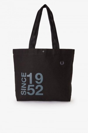 Black Fred Perry 1952 Graphic Tote Men's Bags | SG2023KORI