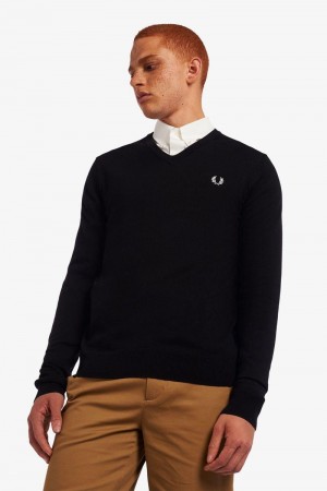 Black Fred Perry Classic V Neck Jumper Men's Knitwear | SG1757QMAZ