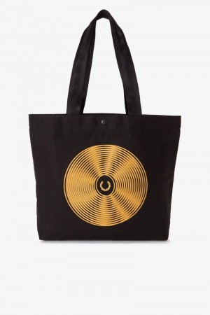 Black Fred Perry Disc Graphic Tote Men's Bags | SG2008EBCX