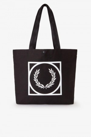 Black Fred Perry Graphic Print Tote Men's Bags | SG2004NWYB