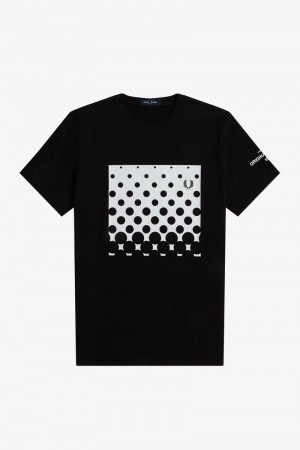 Black Fred Perry Ombre Graphic Men's T Shirts | SG1317NWYB