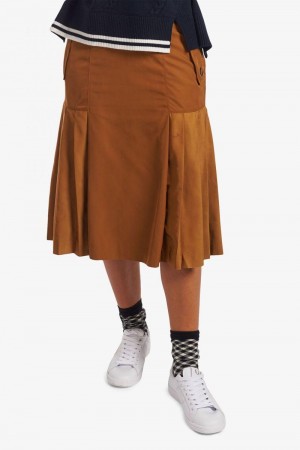 Camel Fred Perry Pleated Women's Skirts | SG1057NWYB