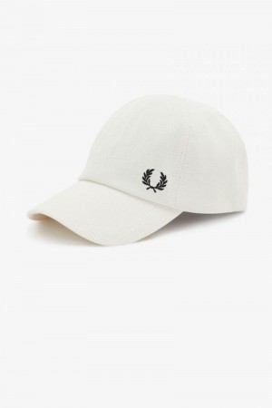 White Fred Perry Classic Piqué Men's Hats | SG1978NWYB