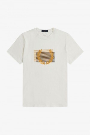 White Fred Perry Glitch Graphic Men's T Shirts | SG1370BEXC