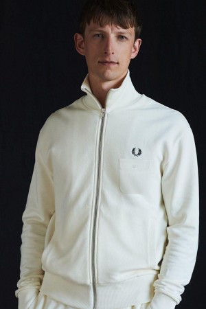 White Fred Perry J3833 Men's Jackets | SG1839HAPK