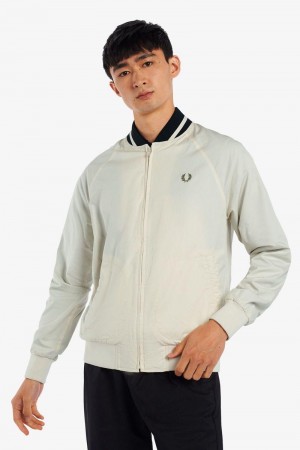 White Fred Perry Tennis Bomber Men's Jackets | SG1786GSOL